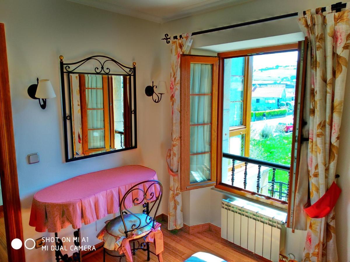 Сasa de vacaciones Casa Amplia Con Jardín Y Aparcamiento G-100147