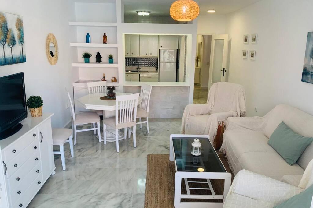 Amplio Junto Al Mar Apartamento Fuengirola
