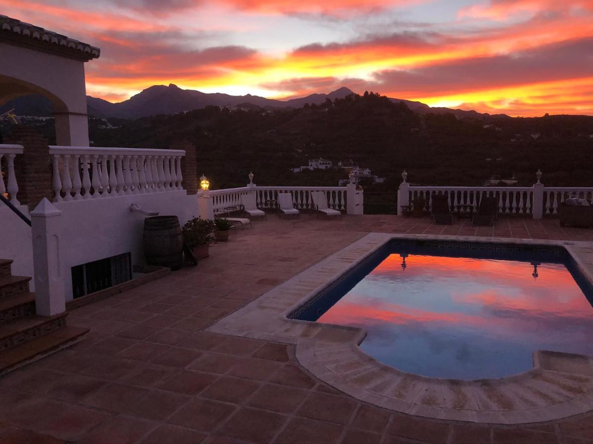 Sunshine Countryside Guest house *