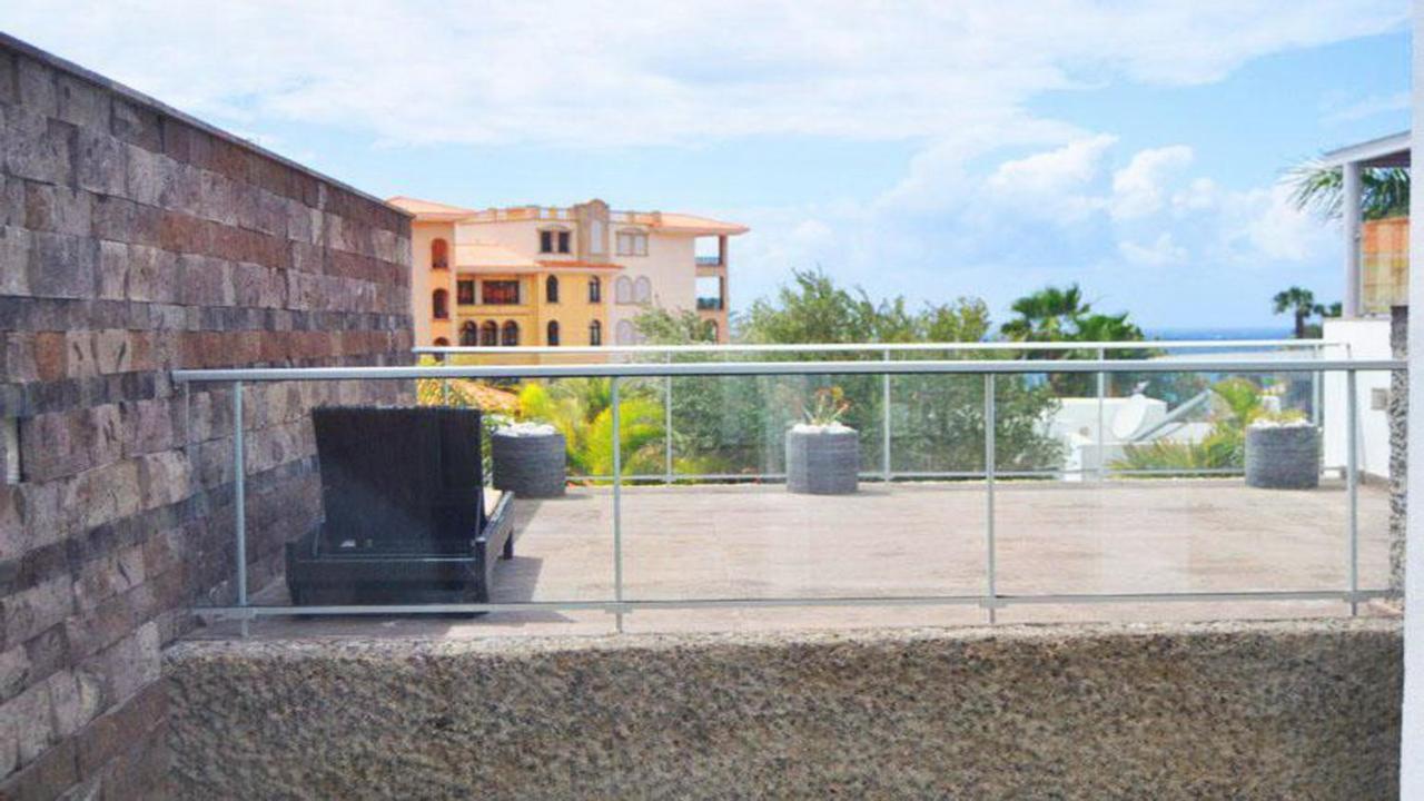 Villa Playa Del Duque Costa Adeje (Tenerife)