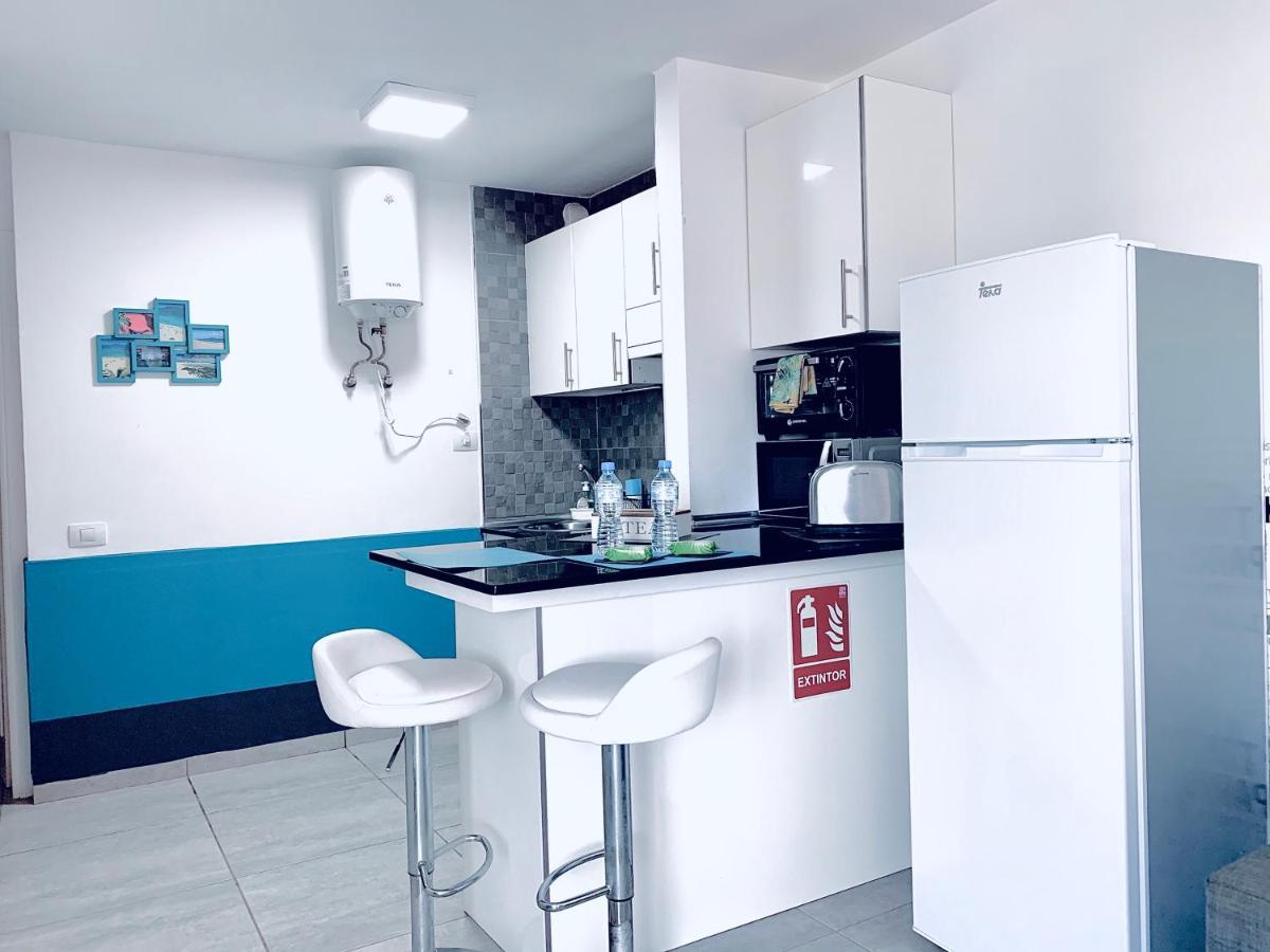 Deluxe Your Holidays, Three Swimming Pool, Private Terrace, High Wifi, Puerta Del Sol Apartment Caleta De Fuste