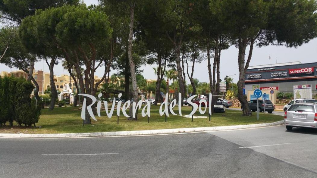 Paradise In Riviera By The Sea