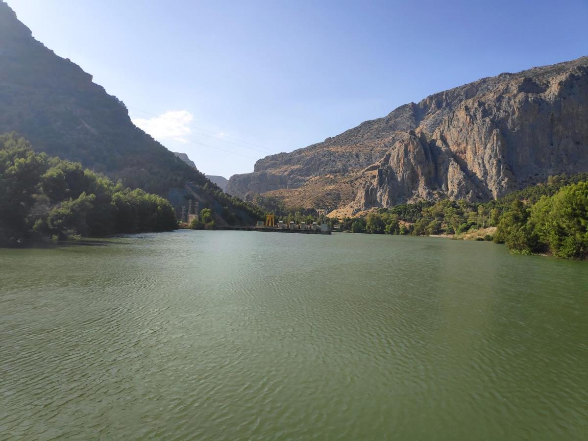 Refugio De * El Chorro