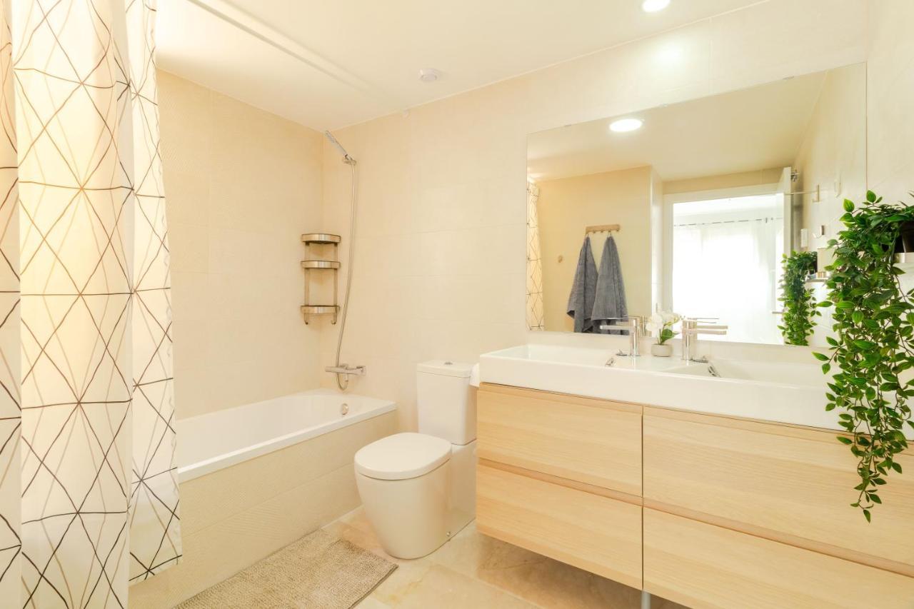Nuevo Apartamento Junto Al Mar *