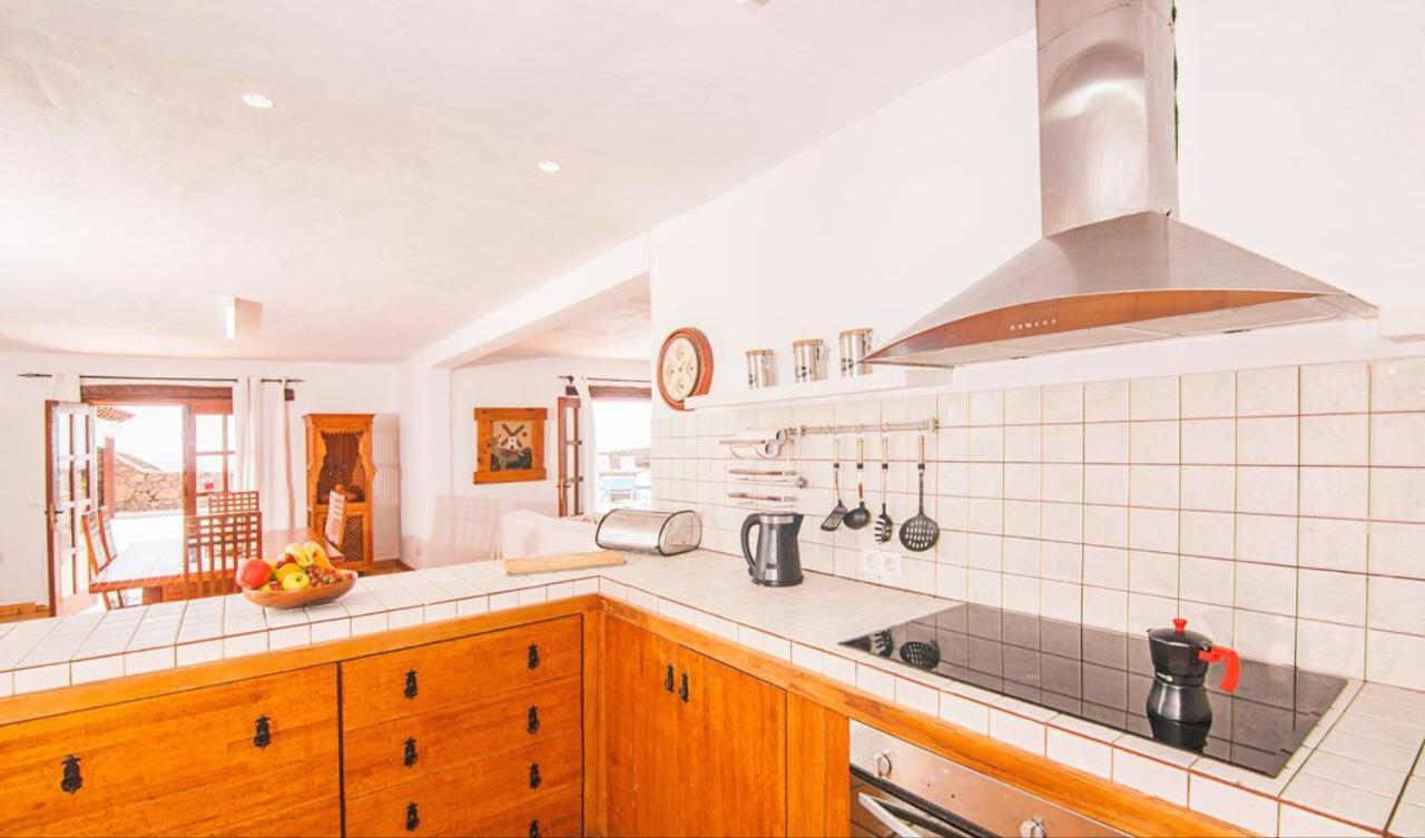 Villavistamar Villa Tias