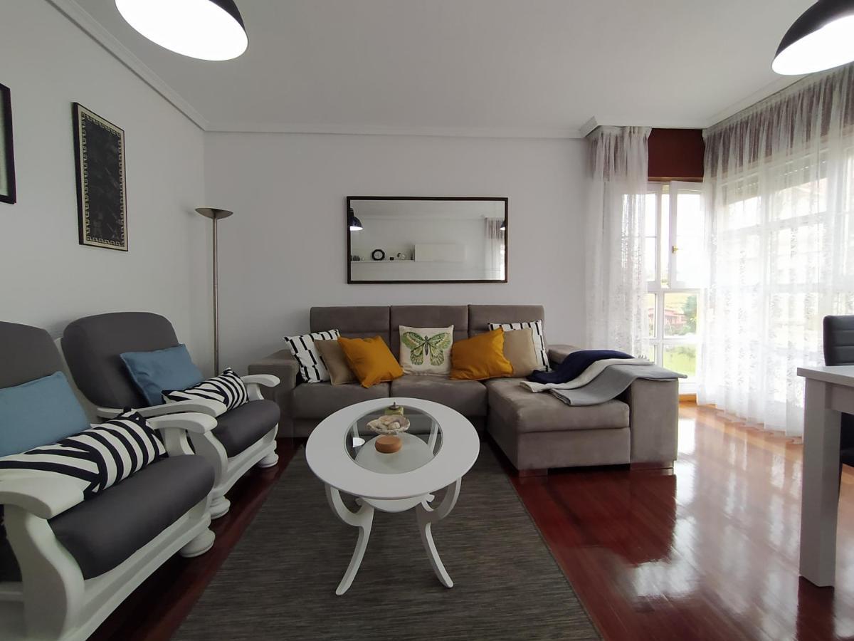 Apartamento Duplex De 130m2 Al Lado De Playas De Cuchia *