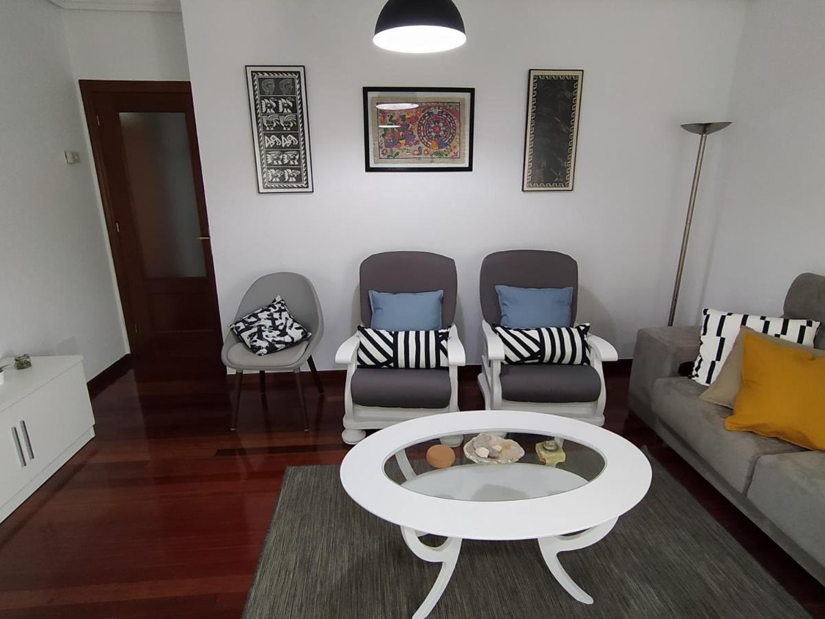 Apartamento Duplex De 130m2 Al Lado De Playas De Cuchia