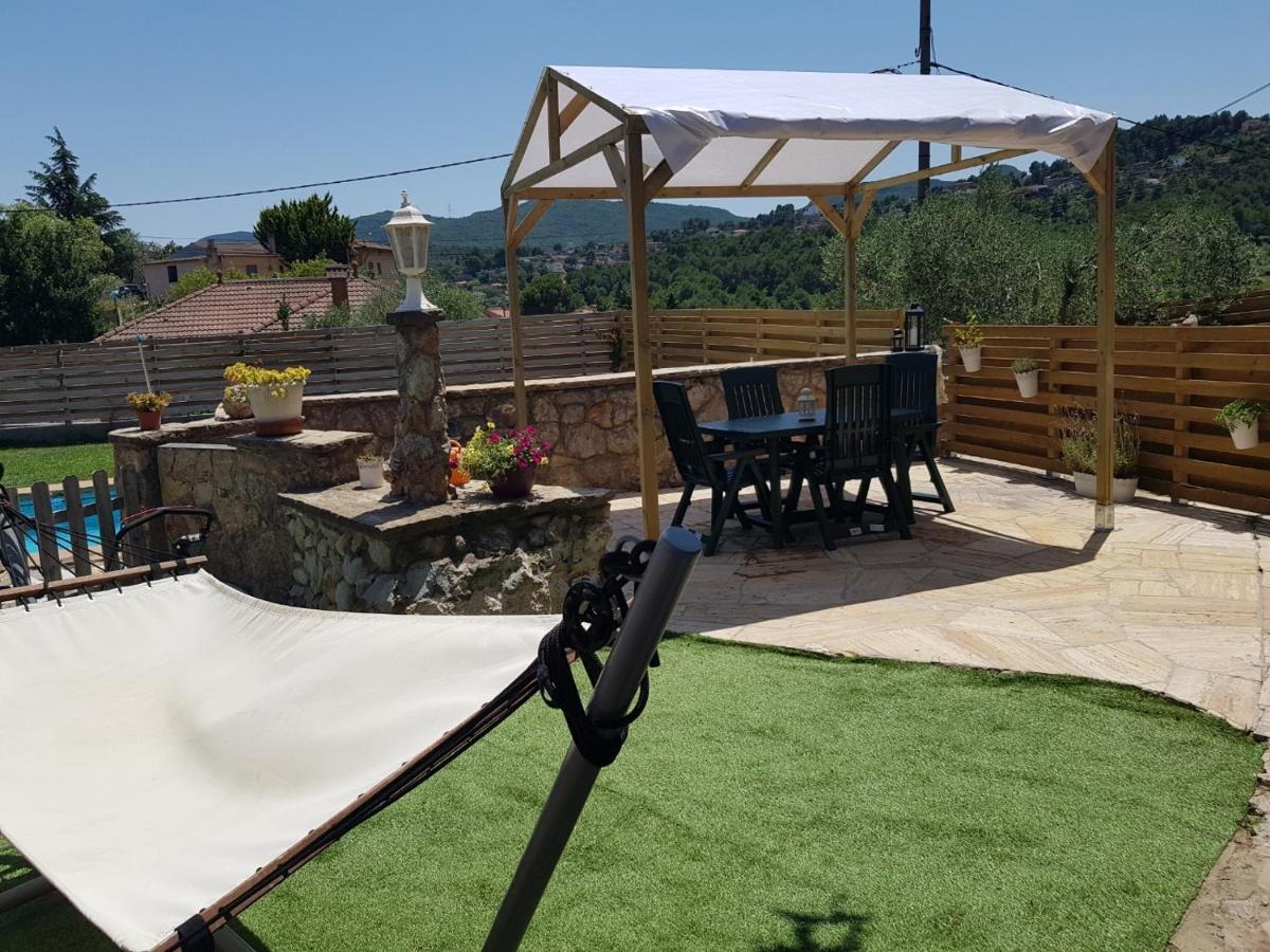 Vall De Montserrat Apartment