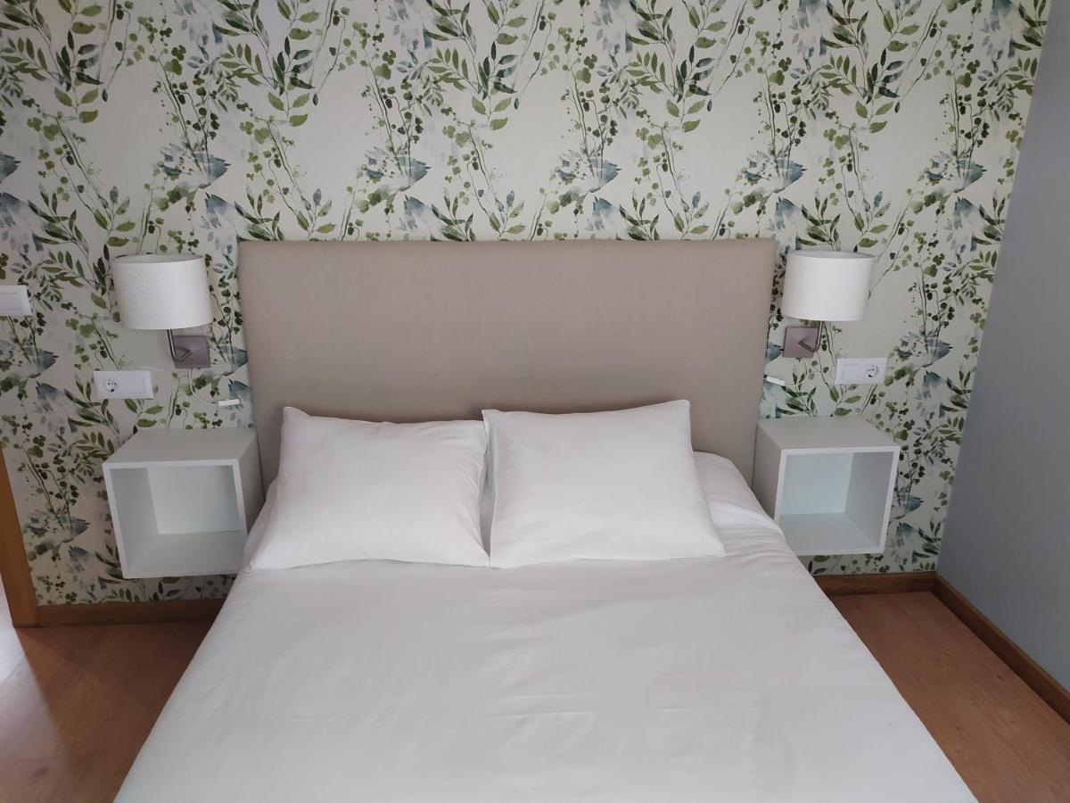 Apartment F6 *