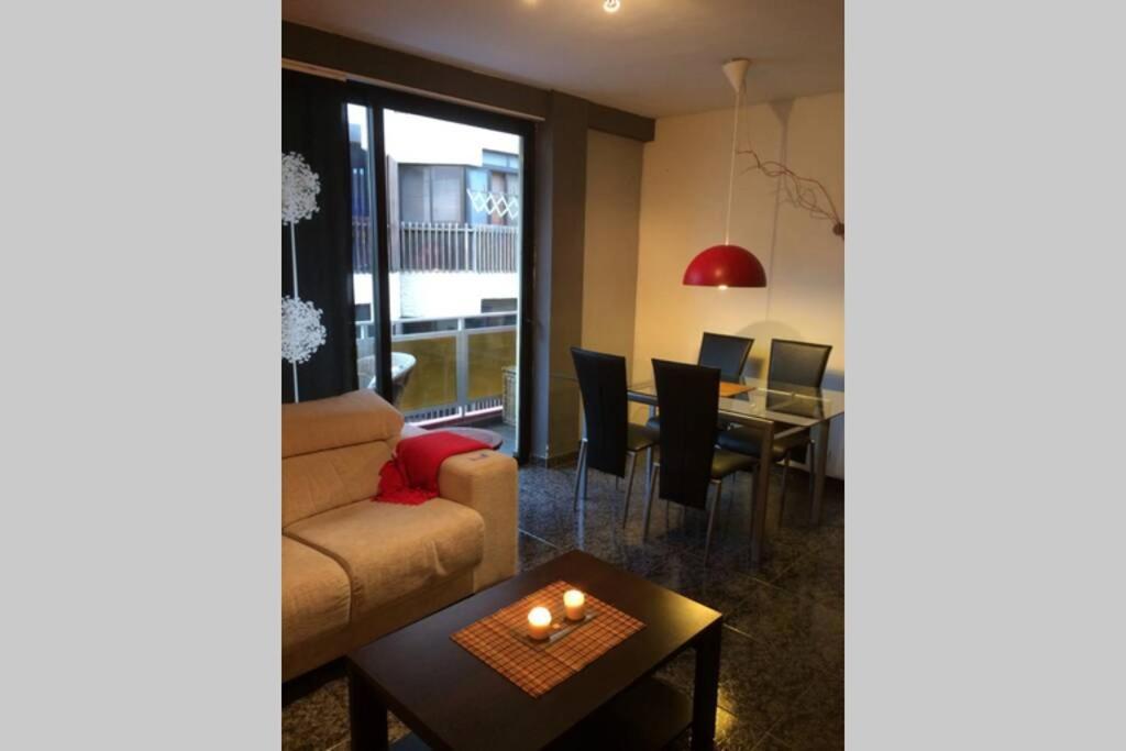 Cosy Two-bedroom In The Centre Of