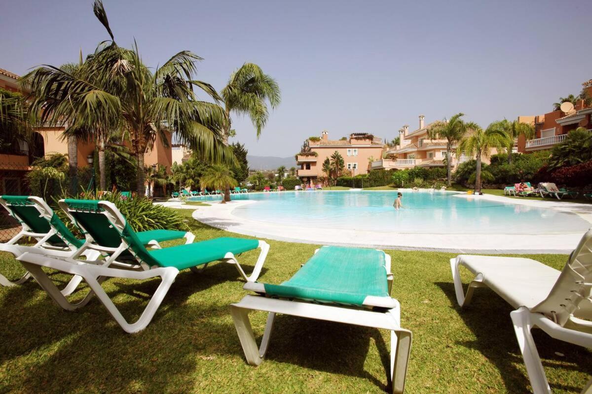 Apartamento Entre Marbella Y