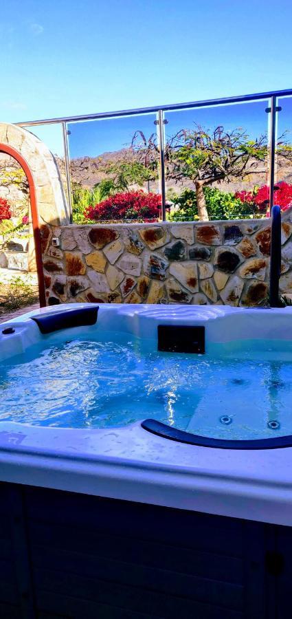 Casa Holmston, Duplex With Hot Tub In Anfi Tauro Topaz Mogán