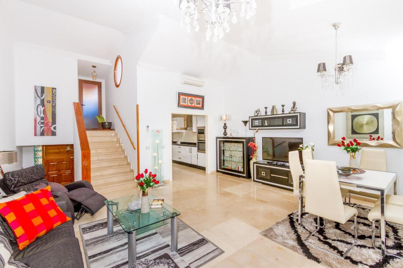 Casa Holmston, Duplex With Hot Tub In Anfi Tauro Topaz *