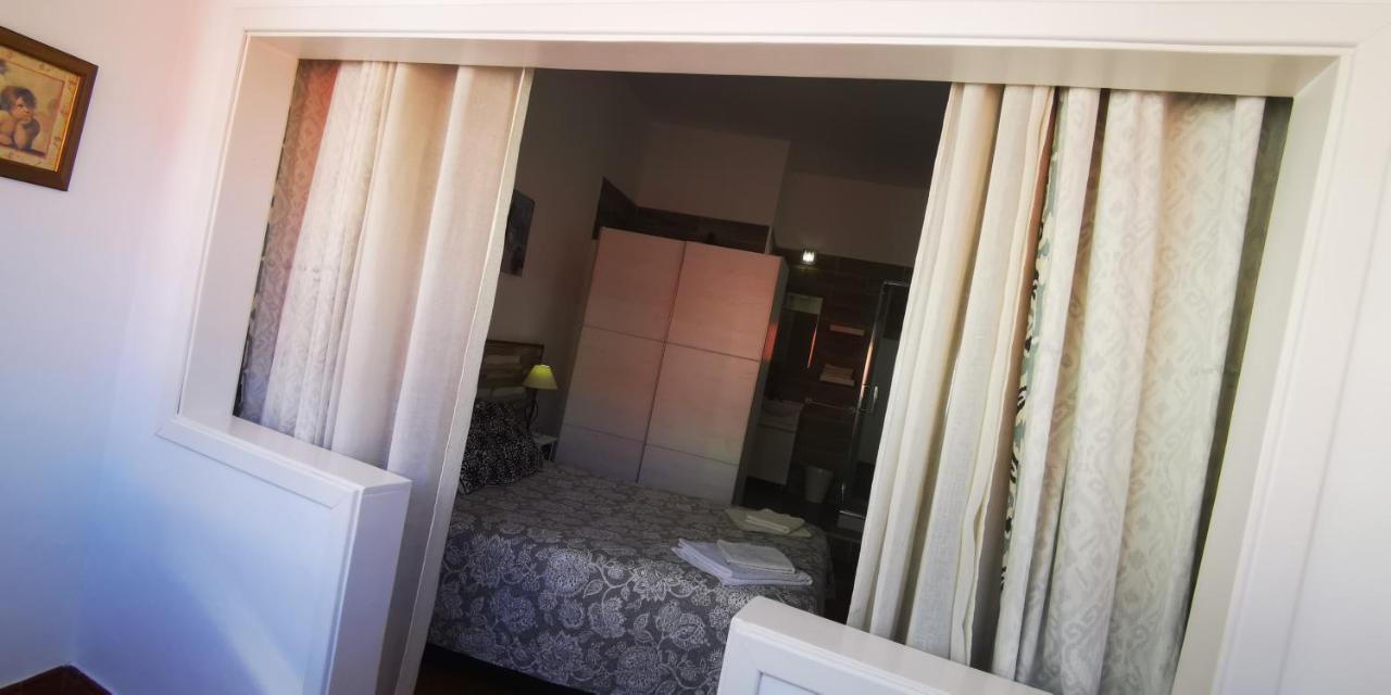 Casa *