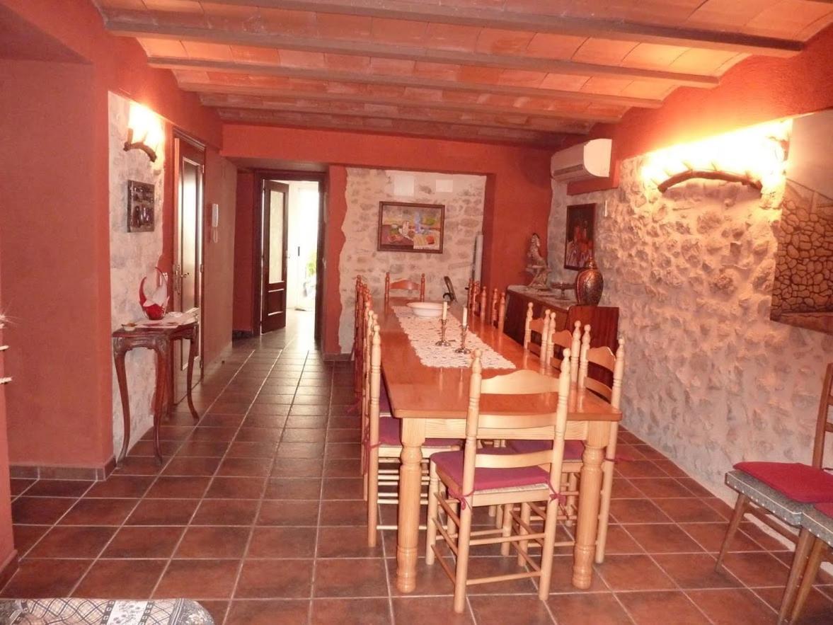 Calaceit Holiday home