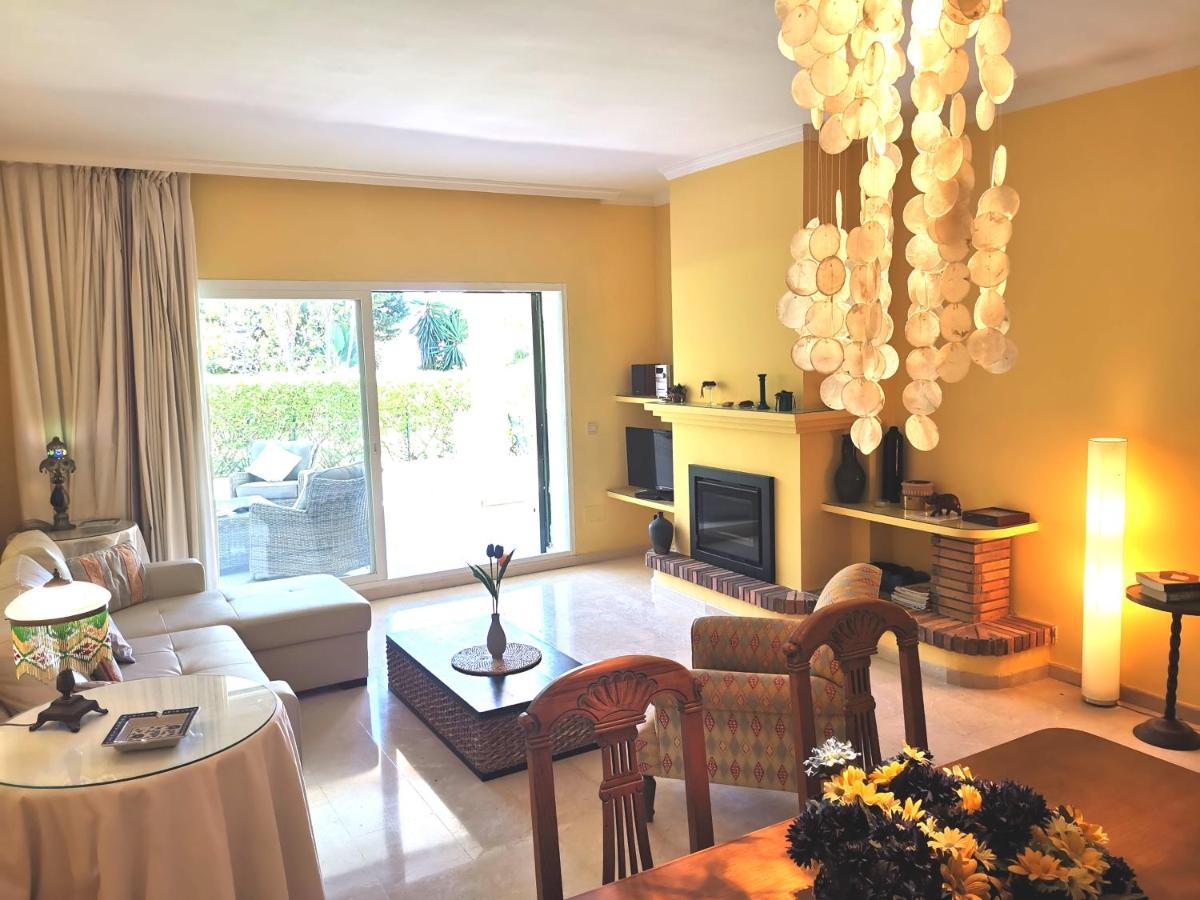 Entre Marbella Y Apartamento Estepona