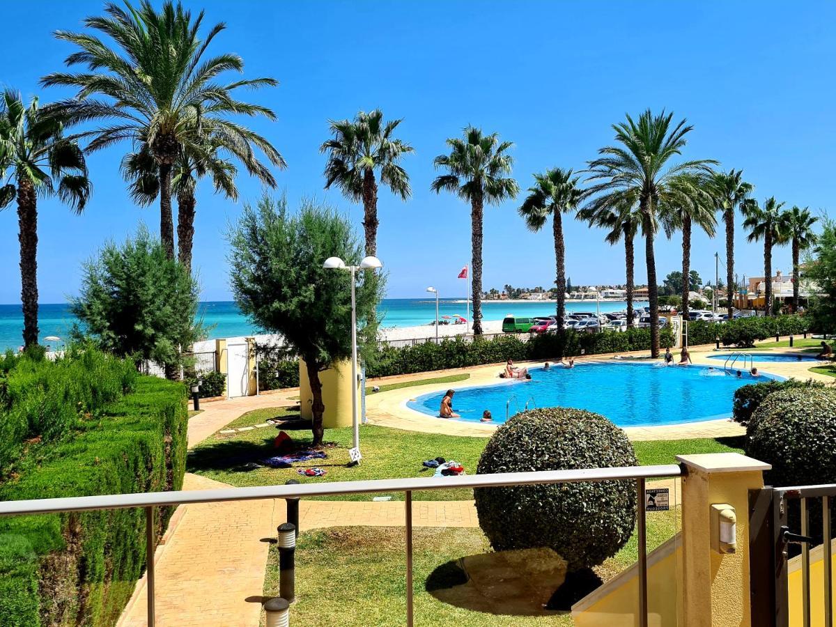Terraza Al Mar Denia