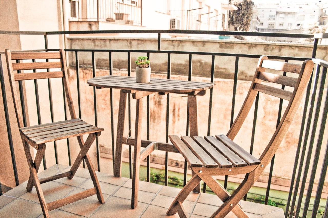 Urban Manresa-city Center With Balcony