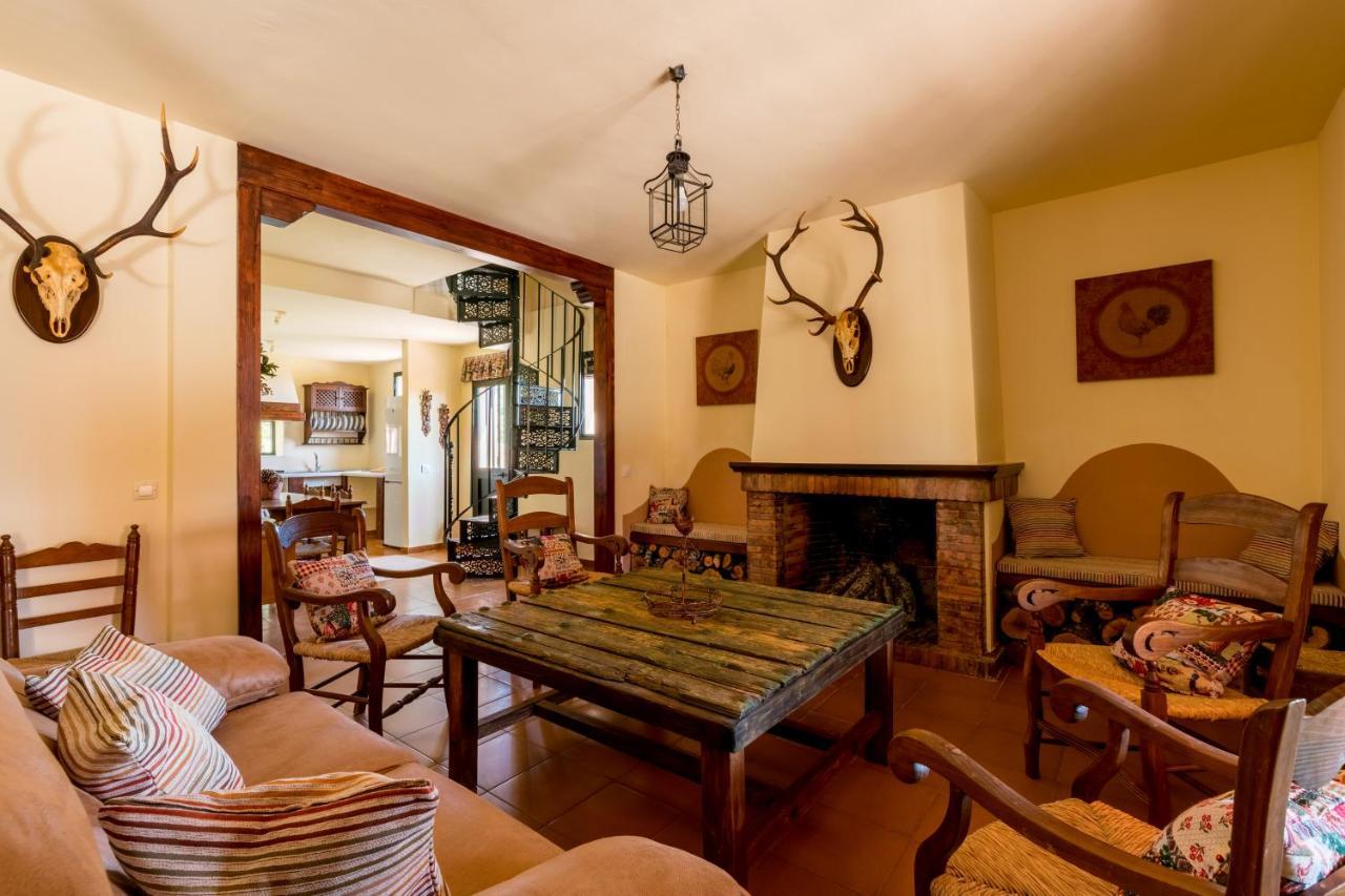 Cortijo El Carmen *