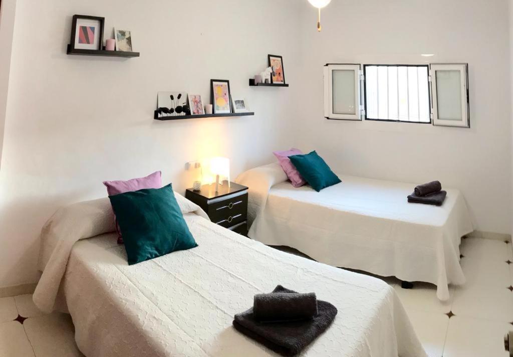 Adosado De 140m2 Con Terraza A 50 M De La Playa Dénia