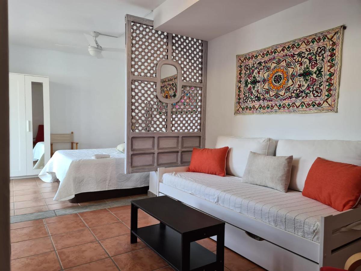 Negras Centro. Al Lado Del Mar. Con Dos Terrazas Apartamento