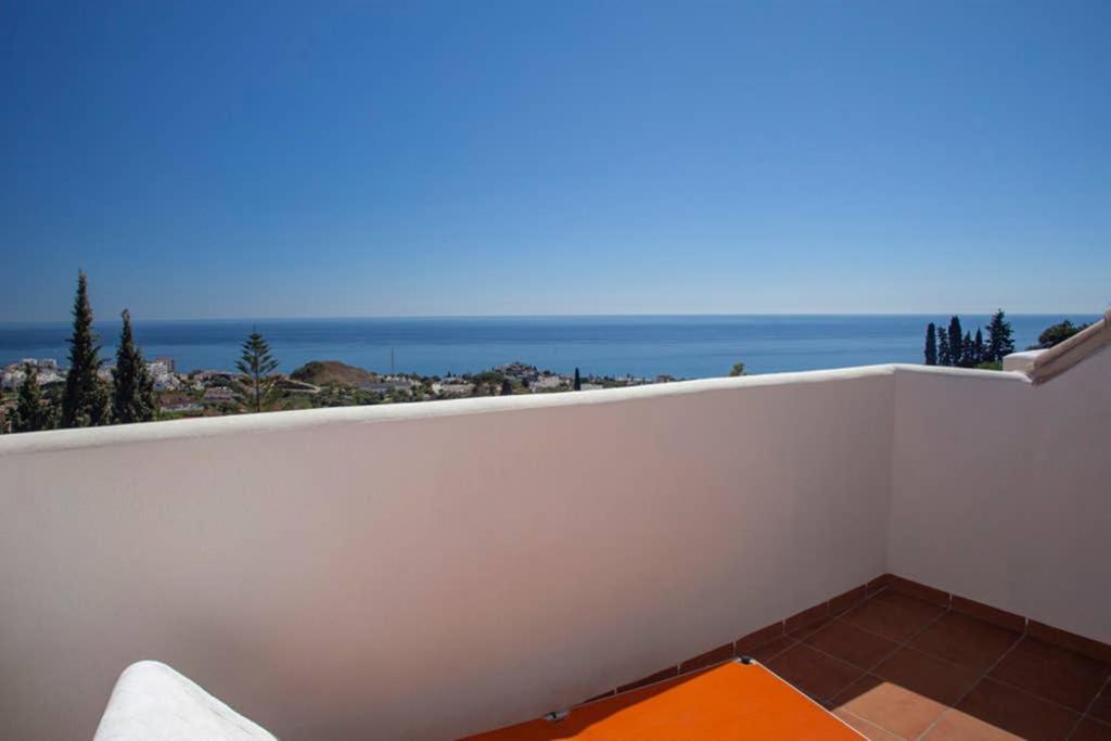 Apartamento Nuevo En Pueblo Con Vistas Espectaculares Benalmadena