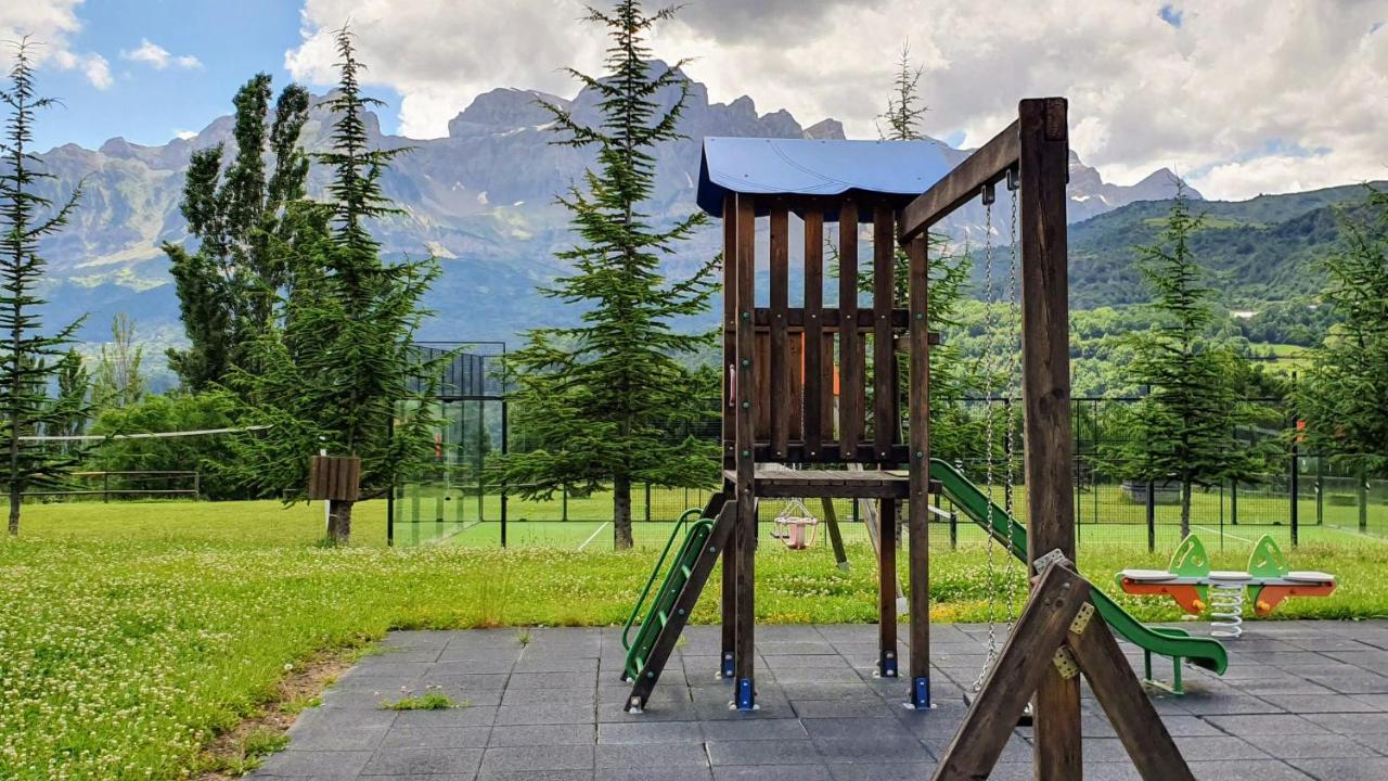 Peña Sabocos, Turístico Сasa de vacaciones Panticosa