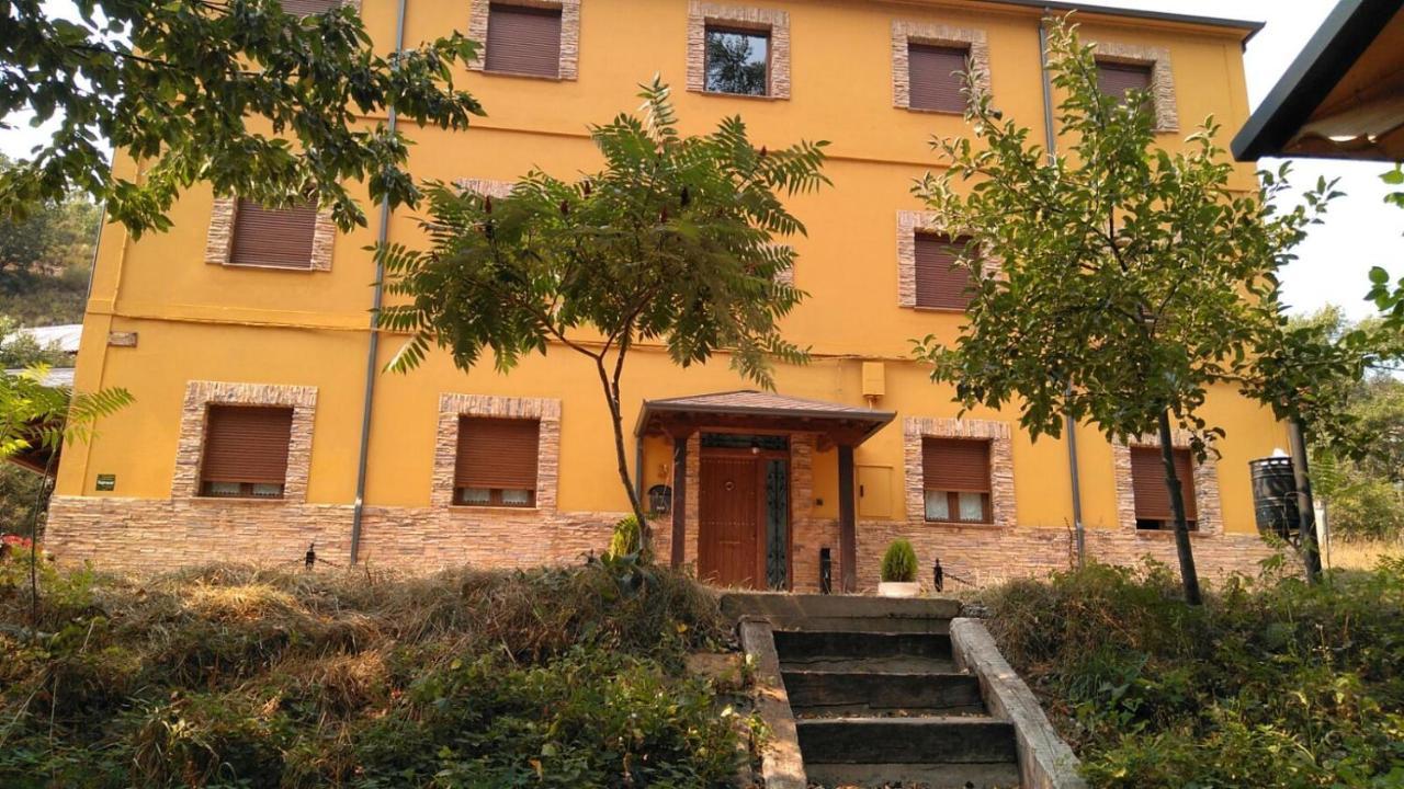 Casa Altobierzo, 9 Y 9 Banos Pobladura de las Regueras