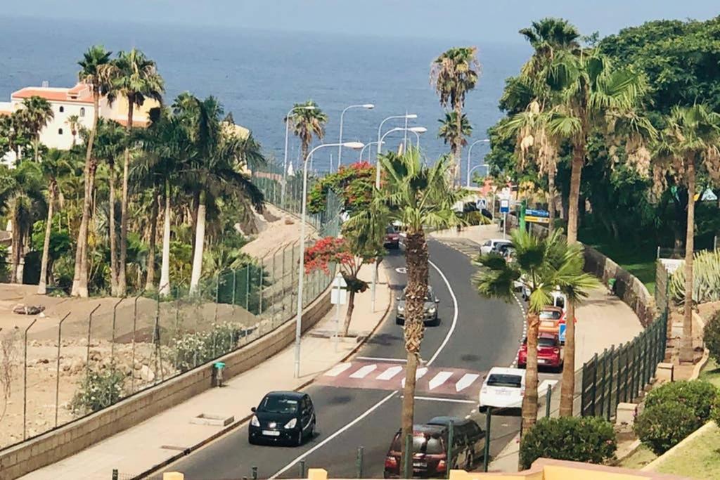 Stylish And Private 1 Bed In San Eugenio