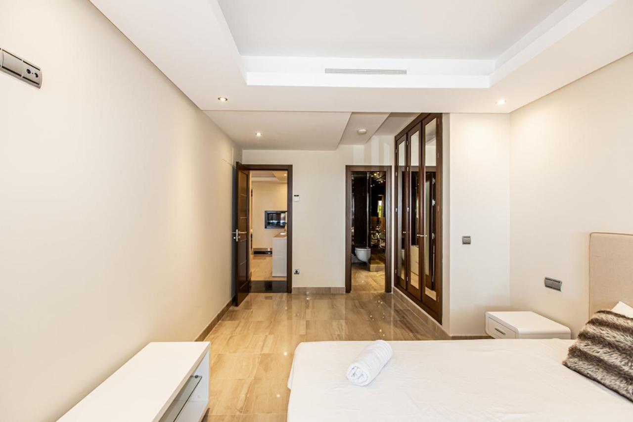 Apartamento Frontline Luxe Apt In Bahia De La Plata Rdr214