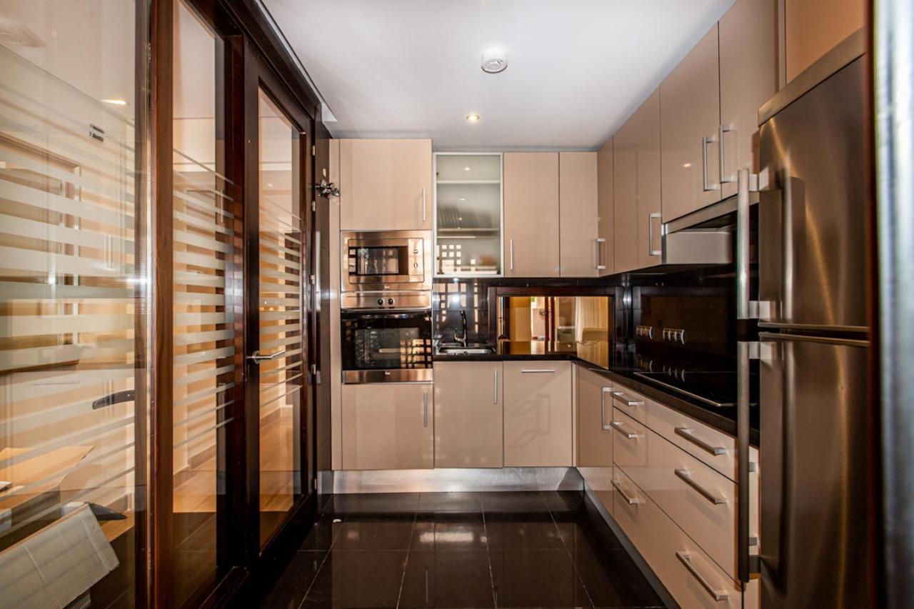 Frontline Luxe Apt In Bahia De La Plata Rdr214 Apartamento Estepona