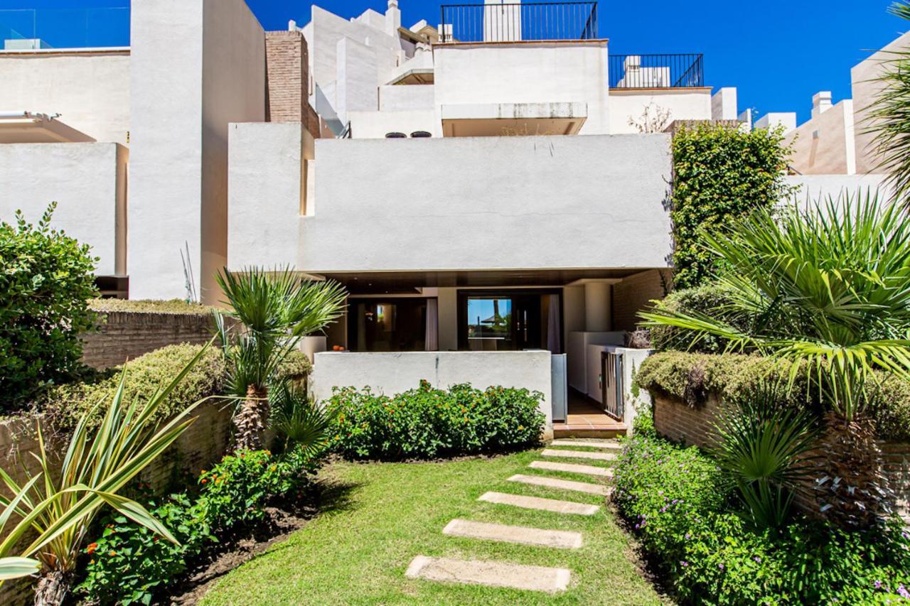 Frontline Luxe Apt In Bahia De La Plata Rdr214 Apartamento Estepona