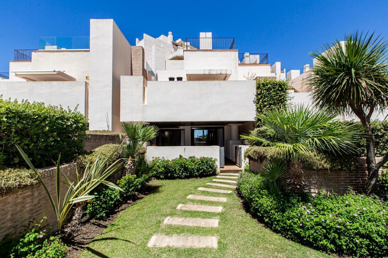 Apartamento Frontline Luxe Apt In Bahia De La Plata Rdr214 Estepona
