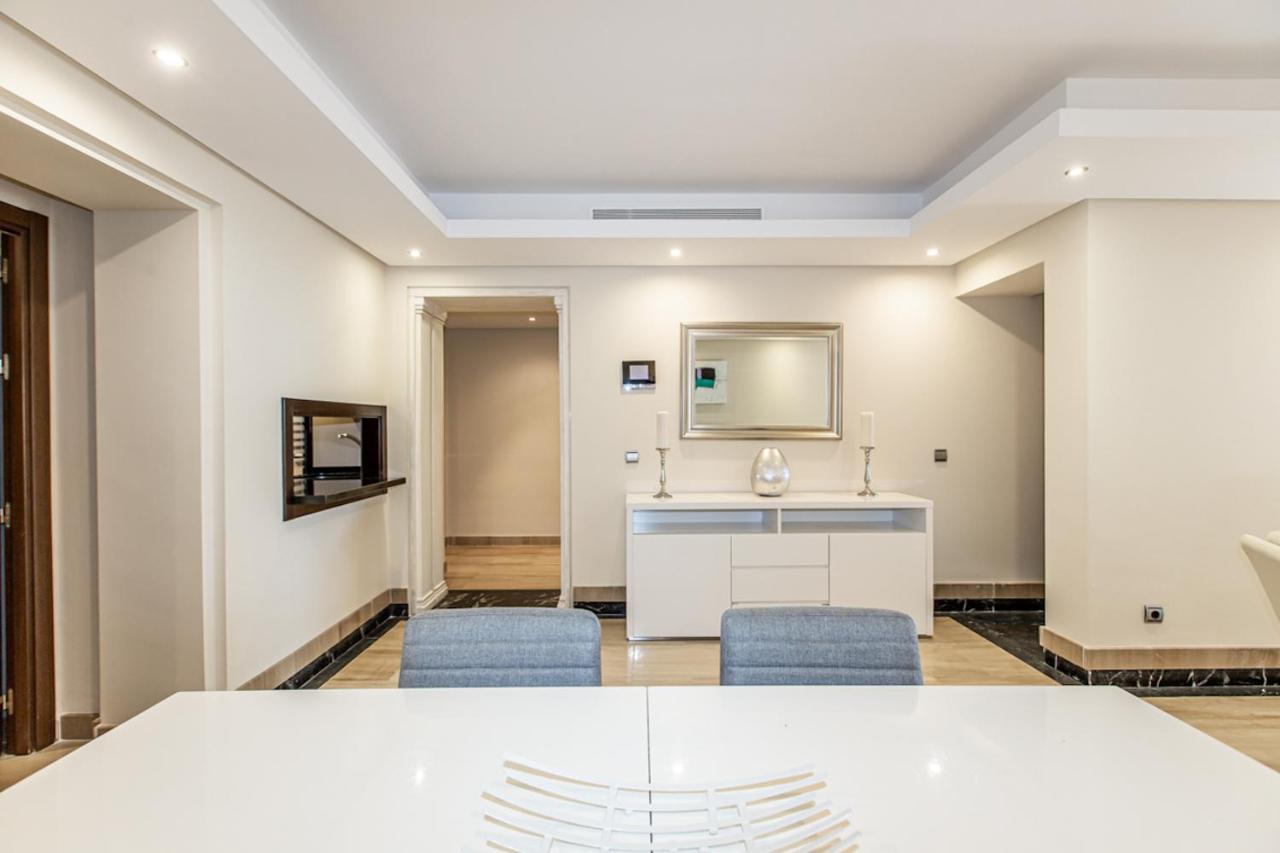 Apartamento Frontline Luxe Apt In Bahia De La Plata Rdr214 Estepona