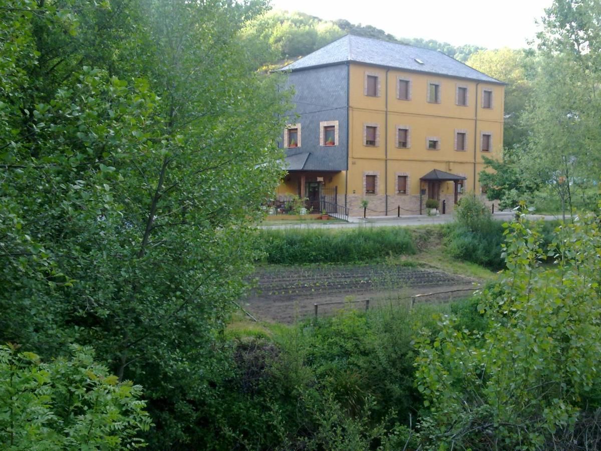 Country house Casa Altobierzo, 9 Y 9 Banos