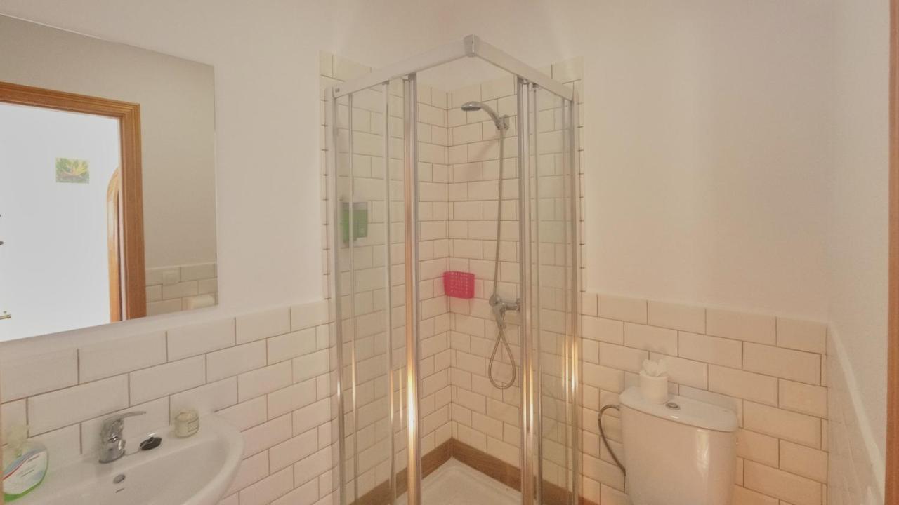 Vistalroque Bed and breakfast 2*