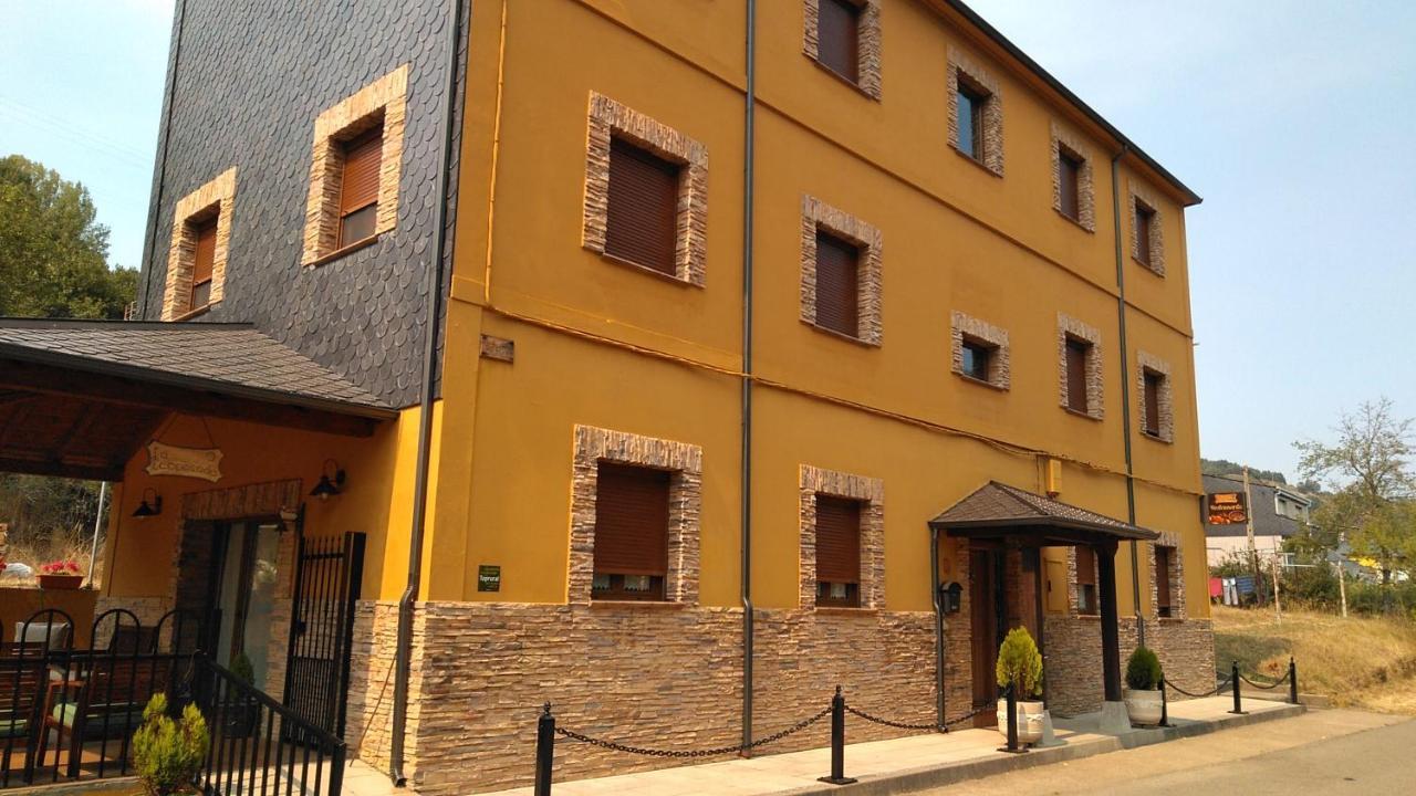 Country house Casa Altobierzo, 9 Y 9 Banos
