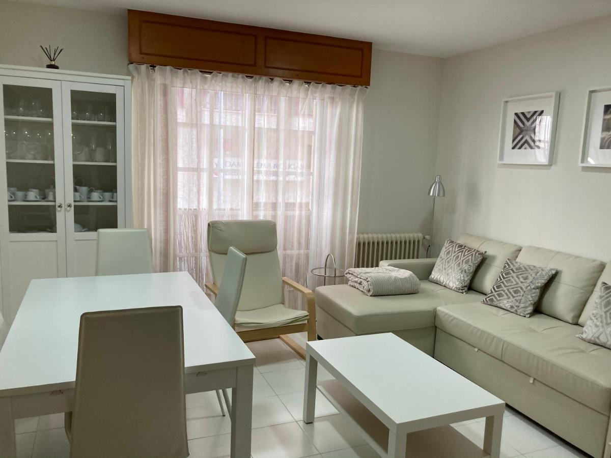 Vivienda Uso Turístico Espiñeira * Santiago de Compostela