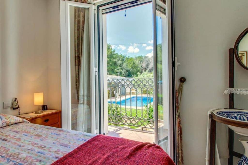 Paradise Private Pool And Garden In A Natural Park For 9