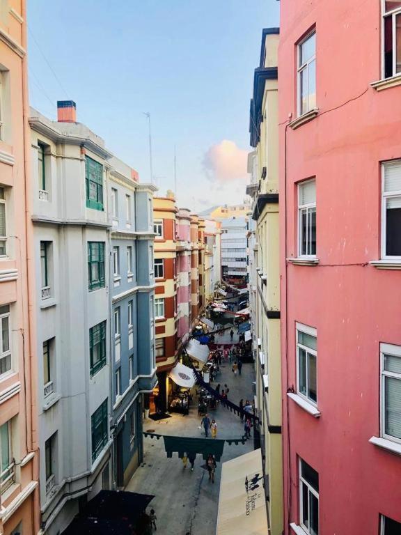 La Fantastica Coruna Buhardilla, A 50 M De Maria Pita Y Del Puerto A Coruna