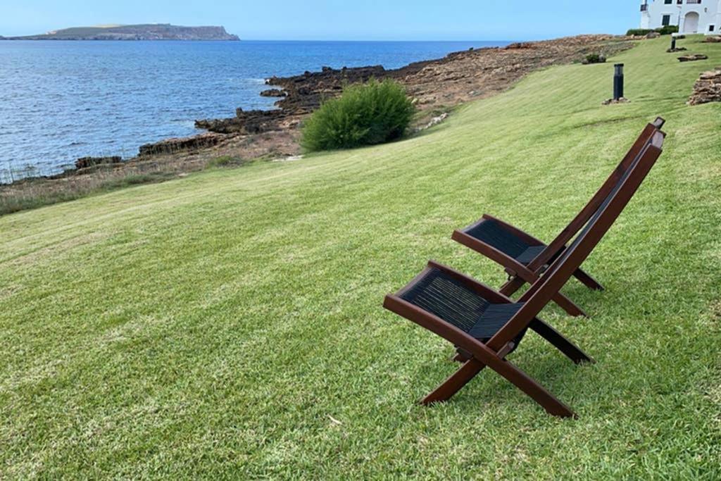 Apartamento Miravent Terraza Y Jardin Frente Al Mar Menorca *