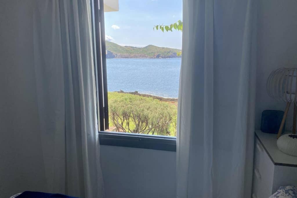 Apartamento Miravent Terraza Y Jardin Frente Al Mar Menorca Fornells (Menorca)