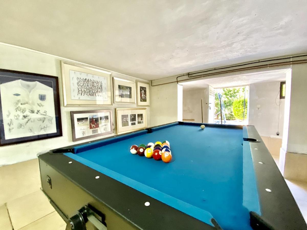 Mimosa With 5bedrooms Air Conditioning & Private Swimming Pool And A Games Ideal For Families