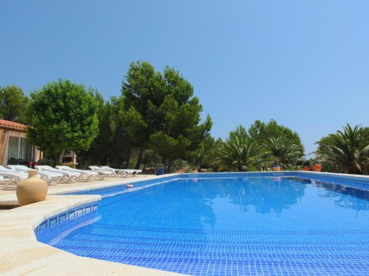 Oasis 4bedroom With Air-conditioning & Large Private Swimming Pool