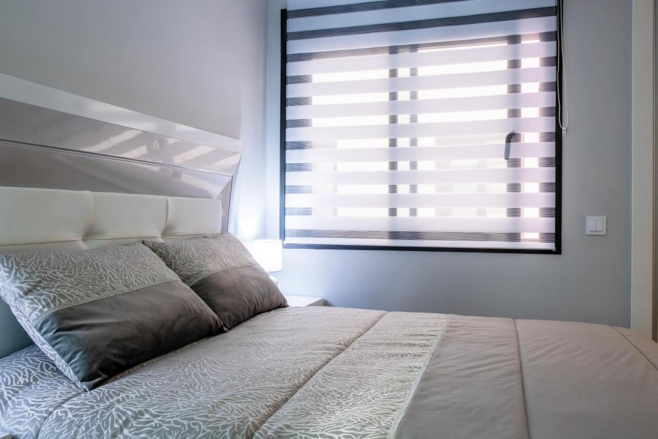 New 2020 Residencial Aqua -apartment Center *