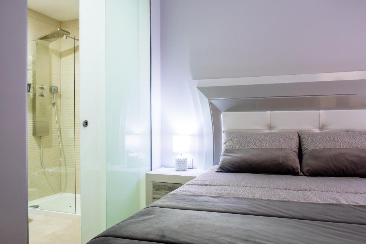 New 2020 Residencial Aqua -apartment Center *
