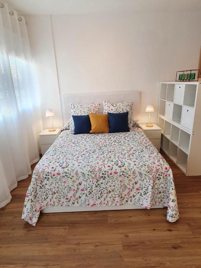 La Casita Del Reloj *