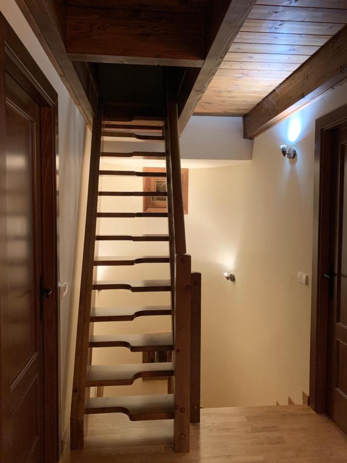 Chalet En El Pirineo De Aragon Neril