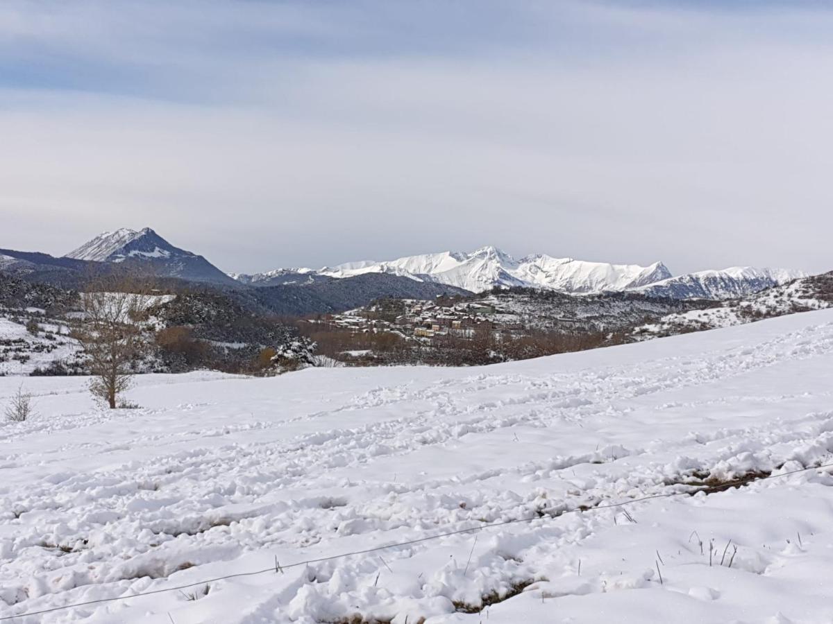 En El Pirineo De Aragon * Neril