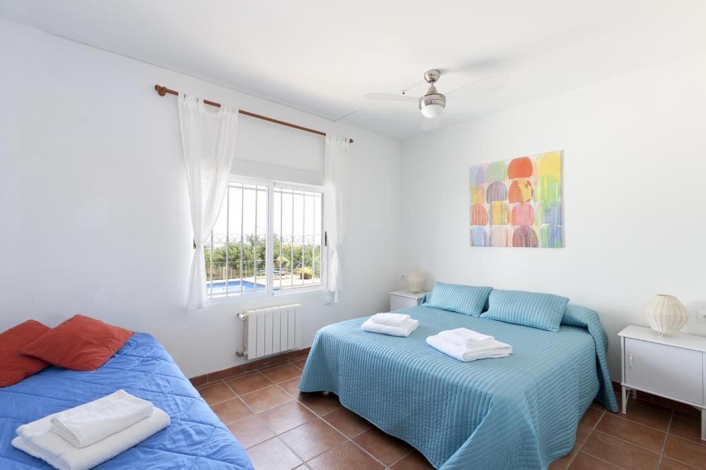 Celi: Sea- & Mountain View, Peaceful & Comfortable. Villa Dénia